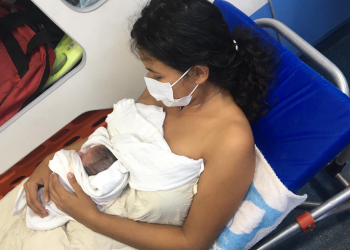 Mulher dá à luz sozinha em casa na zona Leste de Teresina
